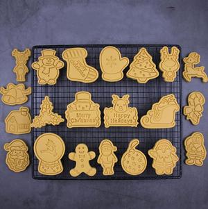 Christmas Characters Cookie Cutter Set of 21