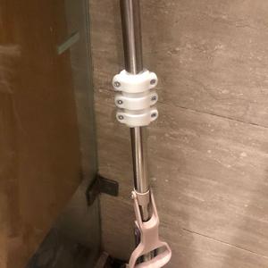 Round tube fixture