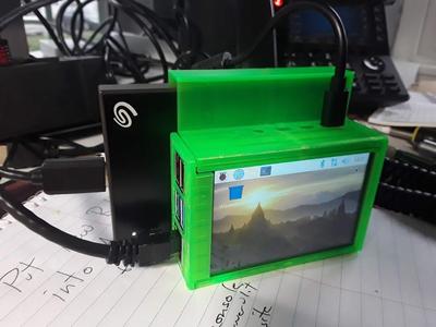 Raspberry PI 4 with 3.5 Screen and Portable Drive sleeve