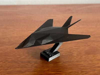 F-117 Nighthawk ( No Glue Required)