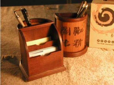 Multifunctional Pen Holder