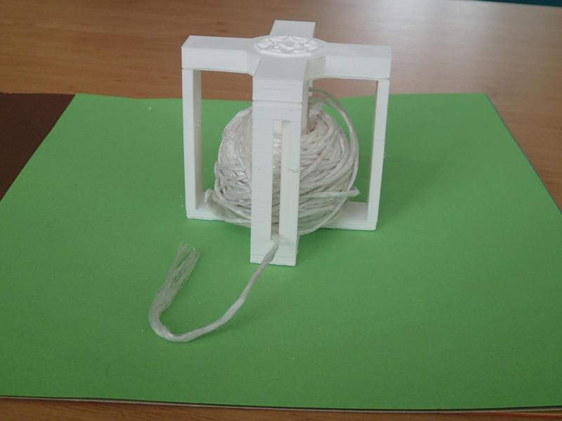 Zásobník na provázek (Stack for cord)