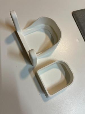 Magnetized Bag Poop Chute