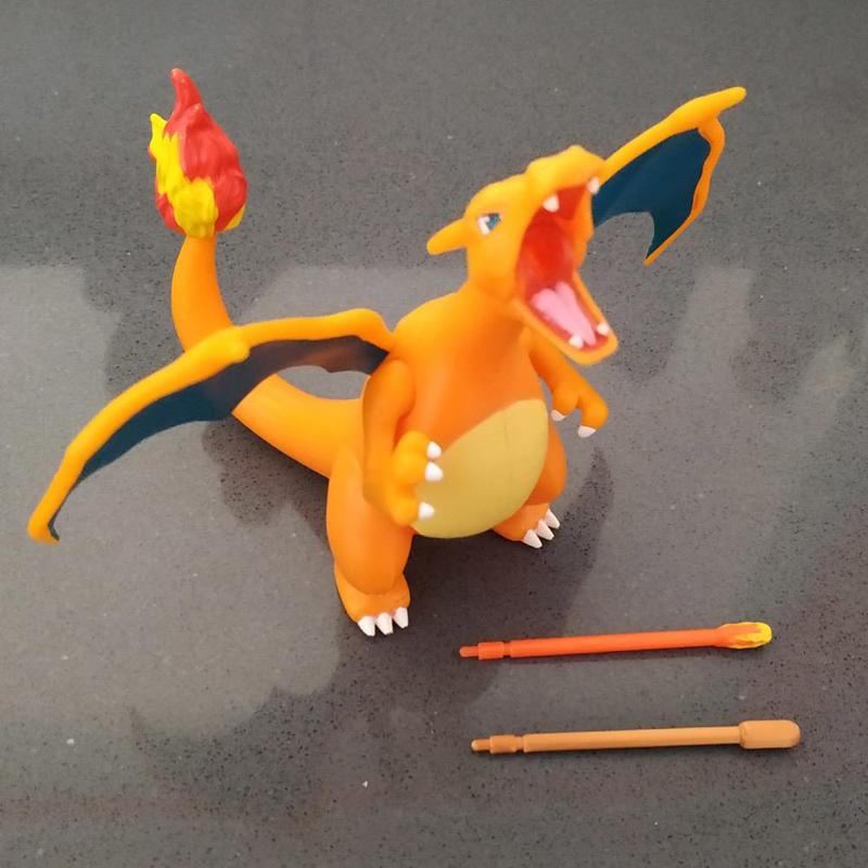 Charizard replacement dart, arrow, projectile - Fléchette de remplacement pour Dracaufeu  - Pokemon