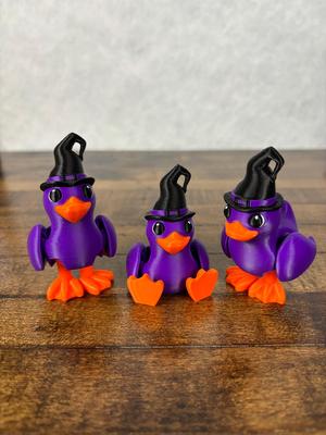 Witch Duck - Sit or Stand