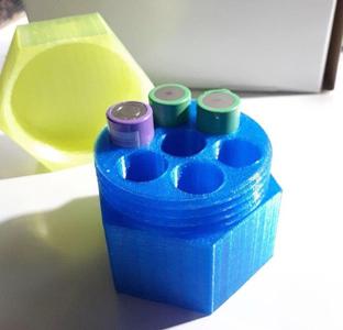 7 x 18650 battery case [mod]