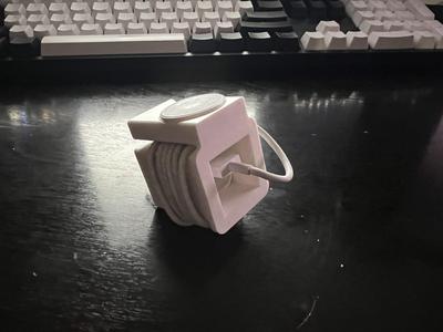 Compact Apple watch charger
