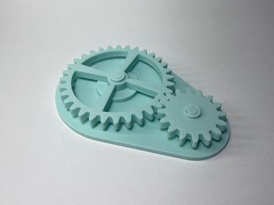 SPINNABLE SPUR GEARS
