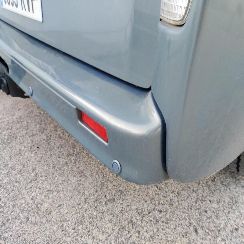 Parking sensor holder renault trafic 2