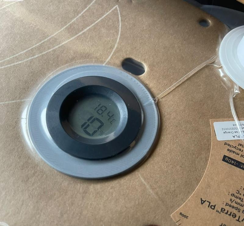 Hygrometer Adapter