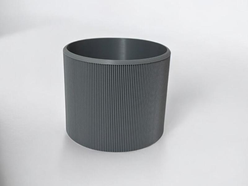 Elegant Wave Vase – Modern Decorative Home Accent