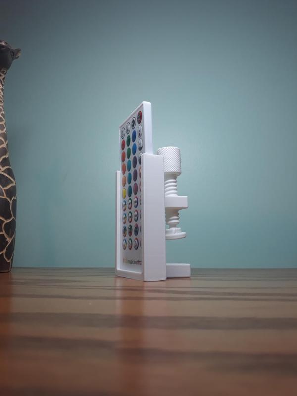 Led light holder with clamp