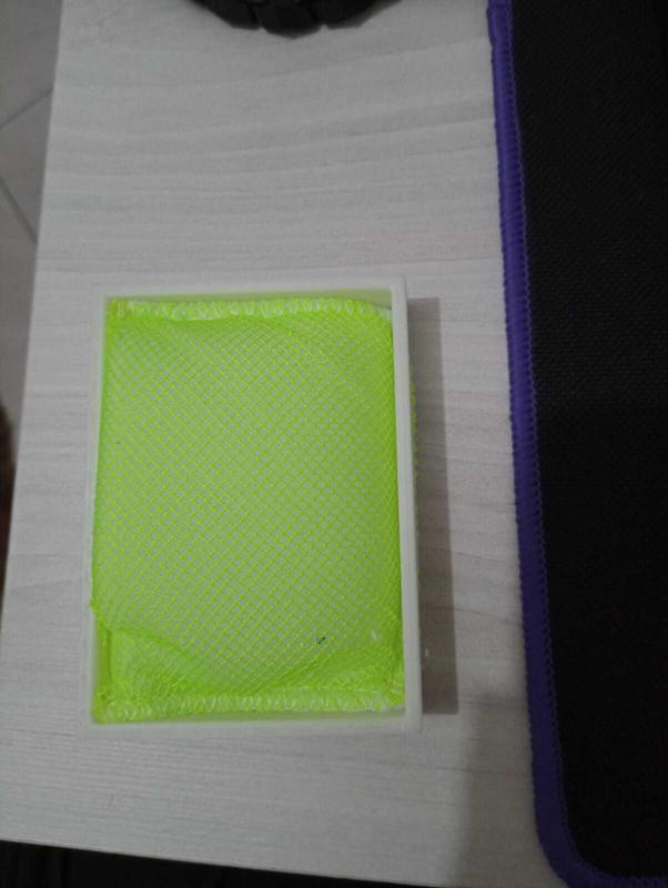 Sponge holder / sponge wringer