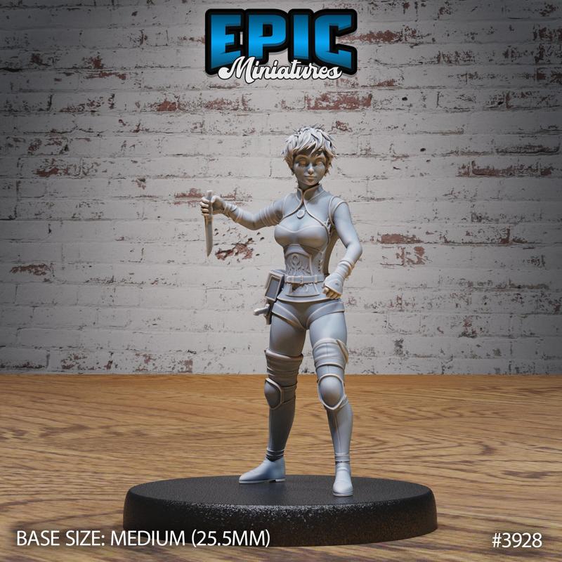 Rogue Novice Female Walking ‧ DnD Miniature ‧ Tabletop Miniatures ‧ Gaming Monster ‧ 3D Model ‧ RPG ‧ DnDminis ‧ STL FILE