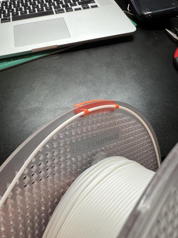 “No Slip Clip” a Bambu Spool Filament Clip