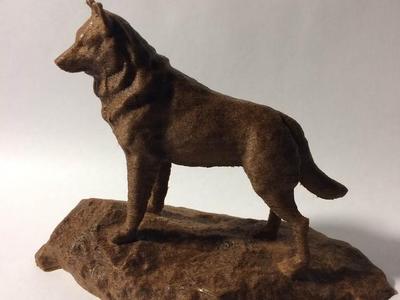 husky statue
