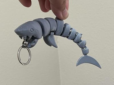 Reinforced Articulated Shark w/ Keyring