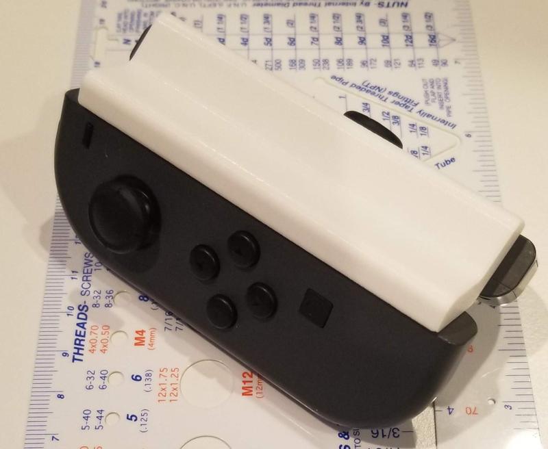 Single Hand Joy-Con adapter with Retention - Left hand, Small