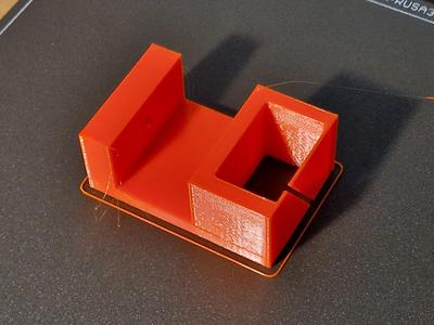 Cable holder