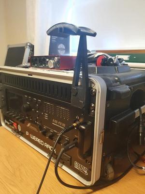 Headphones holder - Rack mounted