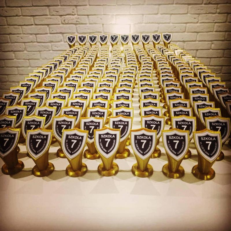 Award statuette / Trophy model for sticker or  adding text