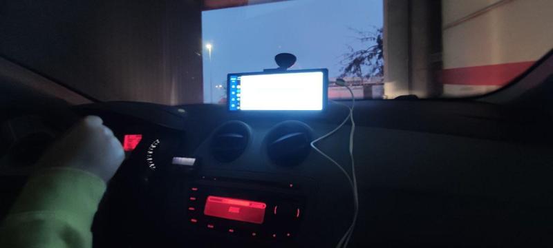 Suction cup holder for no brand Android Auto screen