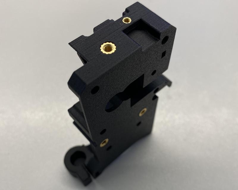 MK3S+ VERTEX3D MMU2S+ Extruder body part with heat set inserts