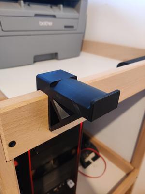 Headphone hanger