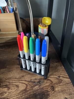 Sharpie stand-No supports-little material needed(26g)
