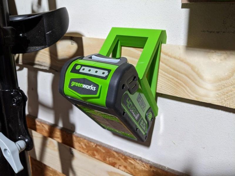 Greenworks G-Max 40V battery holder for french cleats