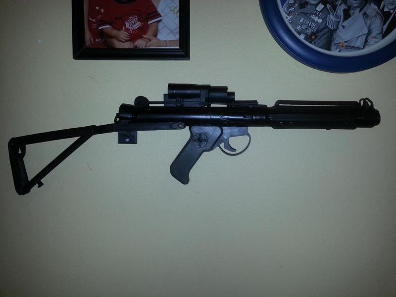 Wall mount display bracket for "Blaster Rifle Print Ready"