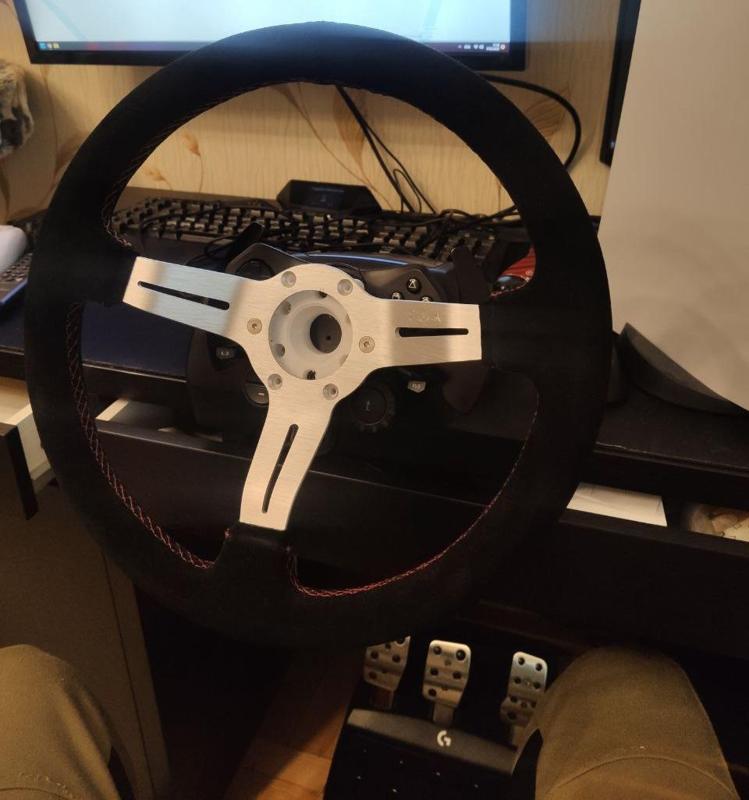 Logitech g923/g29/g920 aftermarket wheel adapter (70mm/74mm)