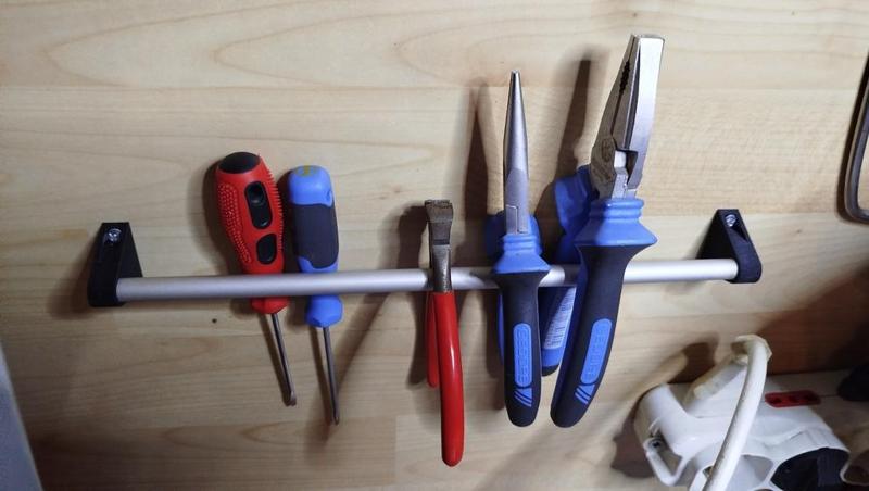 10mm aluminium tube tool hanger brackets