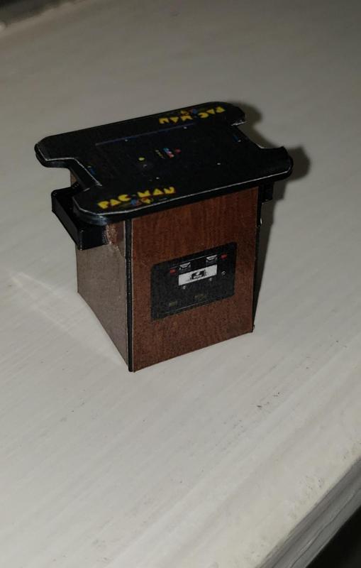 Arcade Cabinet - Midway - Pacman - Cocktail