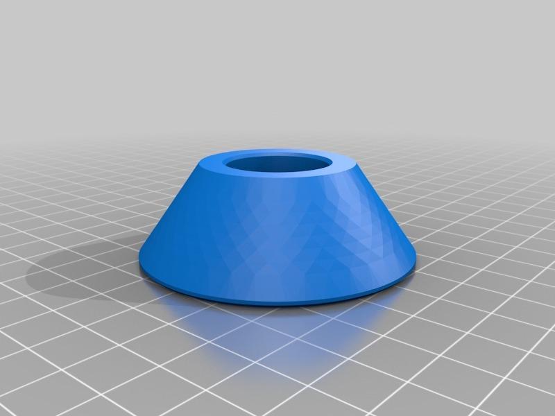 Near Universal Spool Center