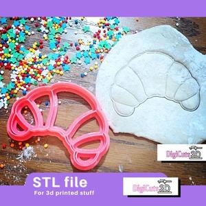 Croissant cookie cutter from Paris