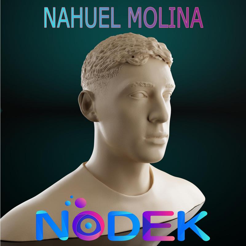 Nahuel Molina Bust