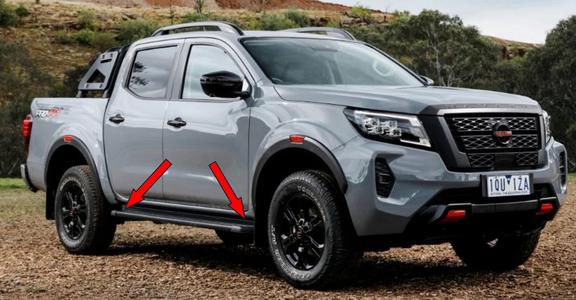 NISSAN FRONTIER PRO-4X running board covers