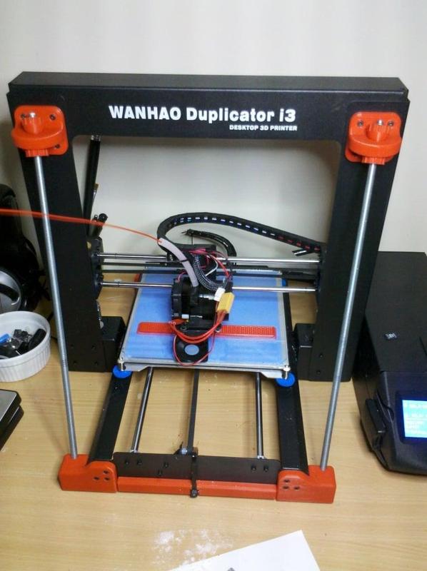 Z braces for Wanhao Duplicator i3, Cocoon Create, Maker Select, and Malyan M150 i3 3D printers.