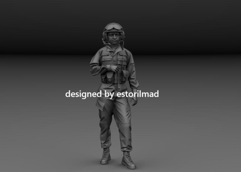 MODERN BRITISH TANK DRIVER CHALLENGER V3 TANK