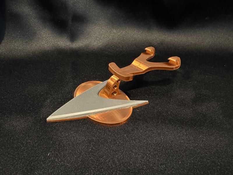 STTNG: 1988 Galoob Enteprise Stand