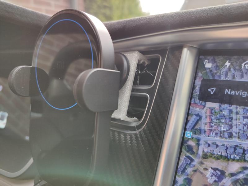 Tesla model S phone holder vent