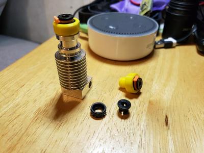 Adapter 4 E3Dv6 Clone M10x1.0 Thread