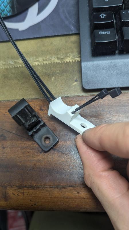 Bremsschlauch Halter Peugot J5