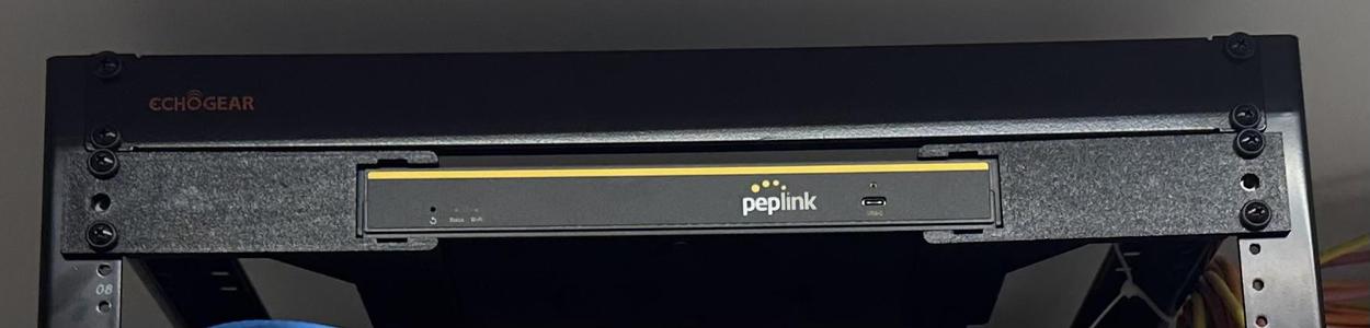 Peplink B - ONE Rack Mount
