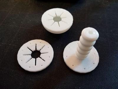 Height adjustable snap fastener