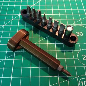 Screwdriver handle for bit accessories [STL, STEP]