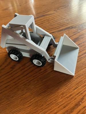 John Deere 675 Dirt Bucket