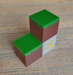 Minecraft grass block dual color