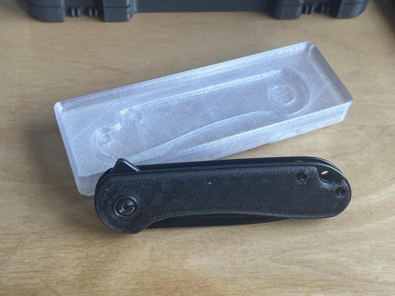 Gridfinity bin fo Civivi Elementum Knife